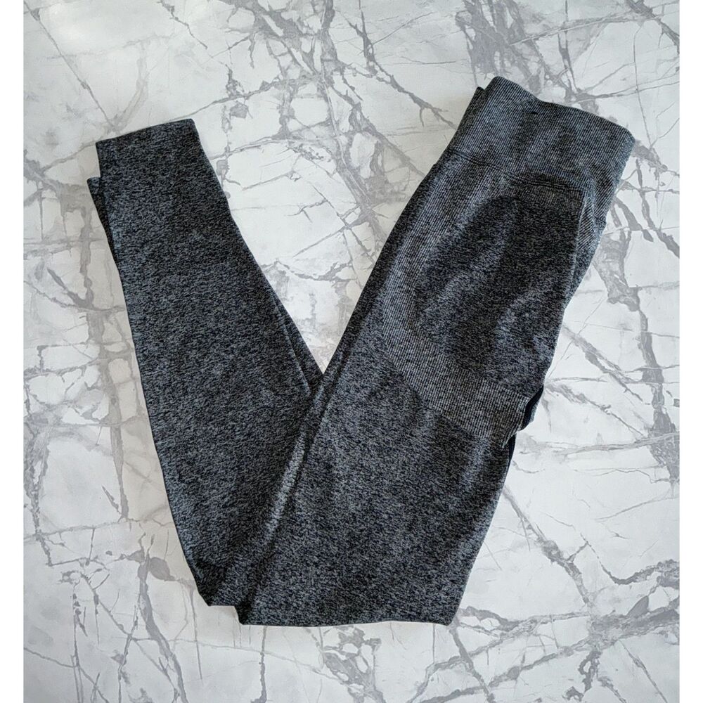 Victorias Secret Pink grey active leggings size S